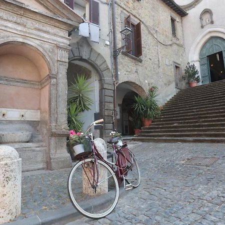 Appartement Relax Nel Borgo, La Fontana à Campagnano Di Roma Extérieur photo